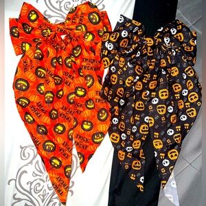 HALLOWEEN HAIR BOWS. 🧡🖤